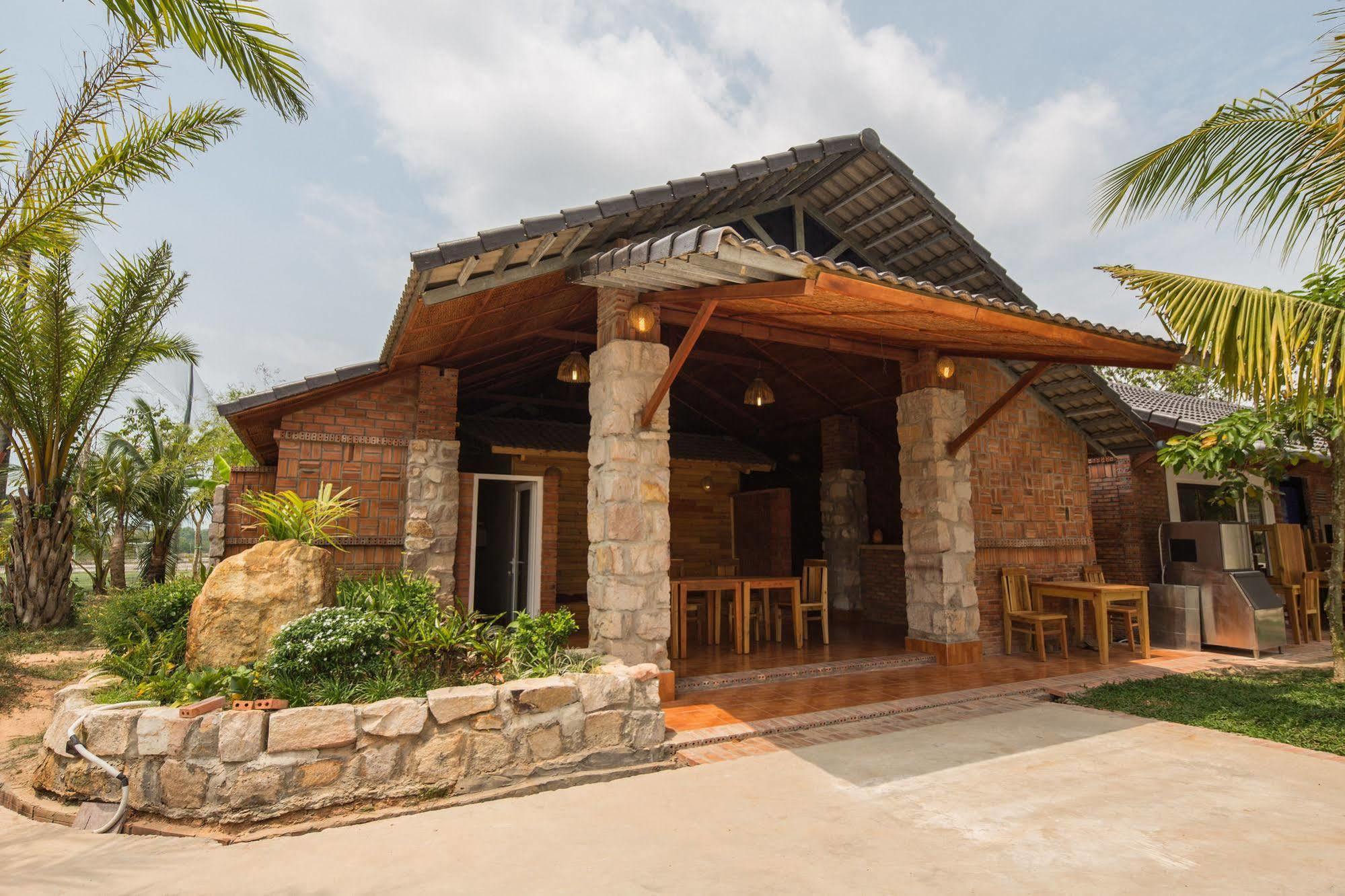 Sen Viet Phu Quoc Resort, Sport & Spa Exterior photo